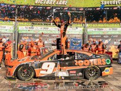 Preorder Chase Elliott #9 Hooters Texas Race Win 1/24 2024 Diecast